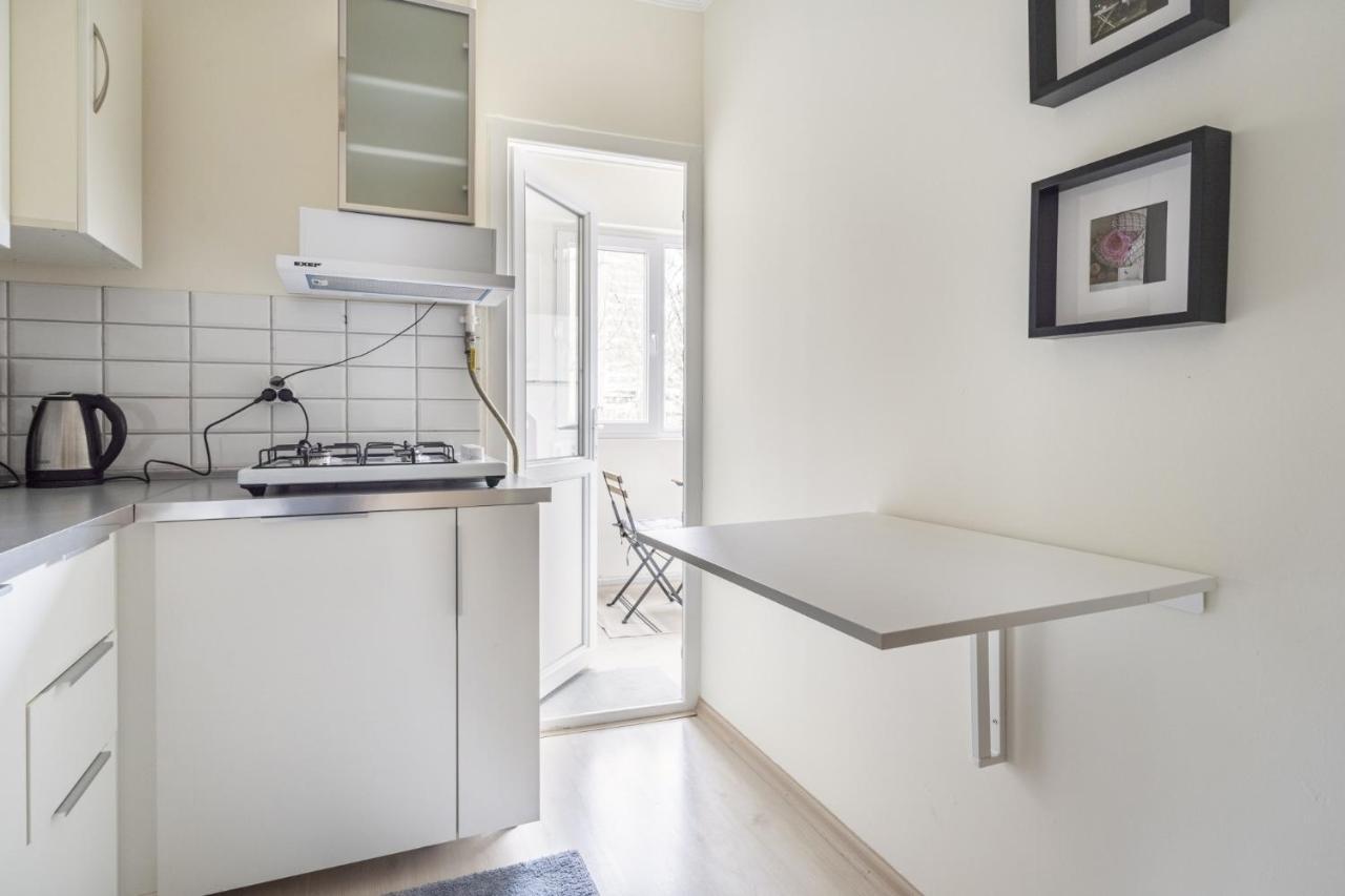 Apartamento Modern Flat With Balcony On Bagdat Street Estambul Exterior foto